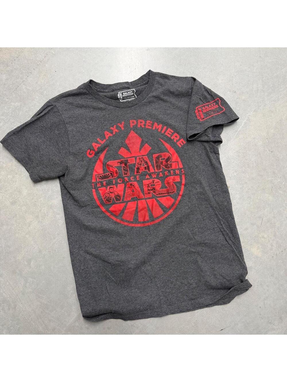 Disney Star Wars Galaxy Premiere Graphic T-Shirt Men's Medium Gray Red Tee